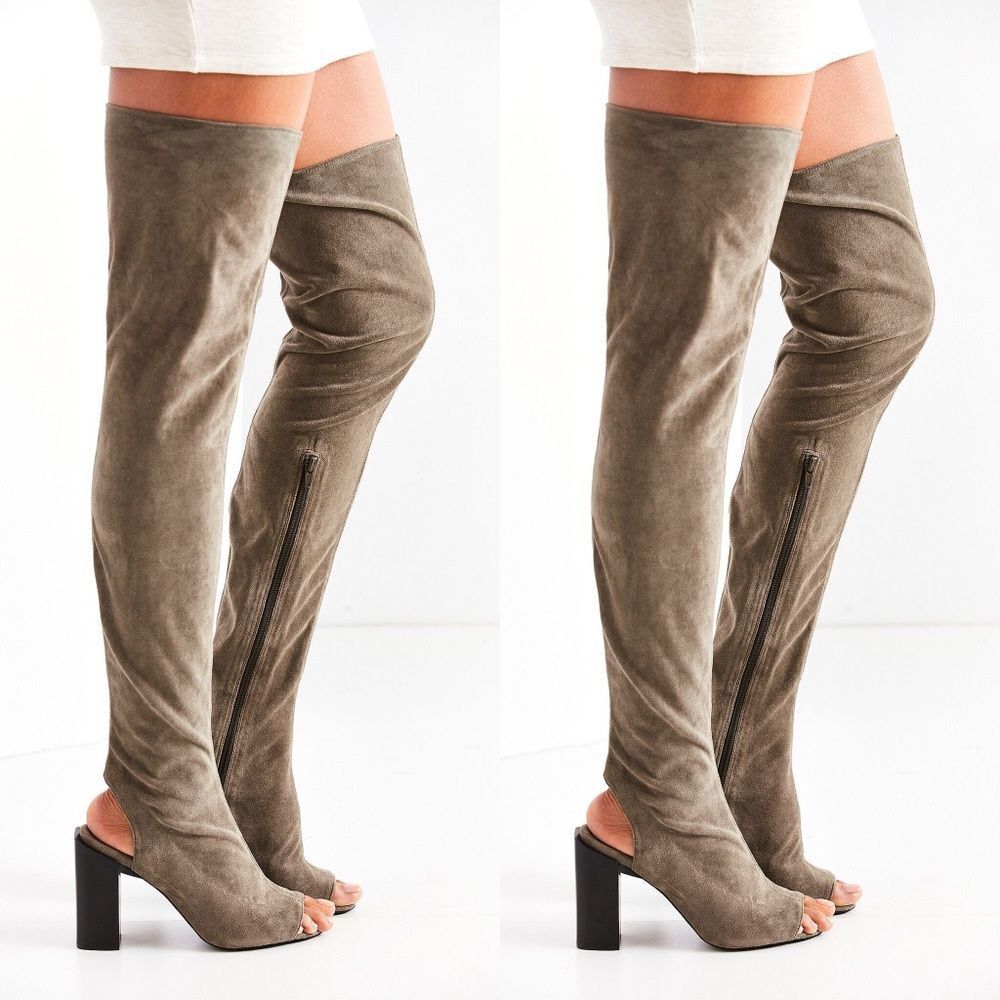 UO x Jeffrey Campbell Capricorn Over-The-Knee Boot - Picture 2 of 8